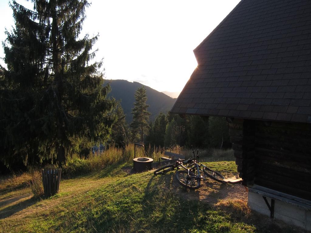 Ferienwohnung Am Eisweiher Titisee-Neustadt Bagian luar foto